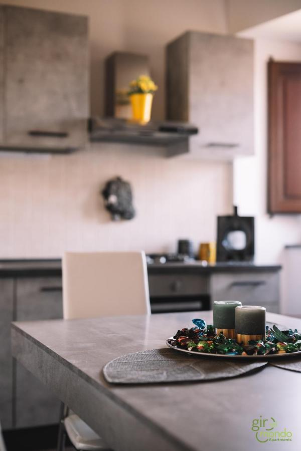 Giro Nel Mondo Apartments Katanya Dış mekan fotoğraf